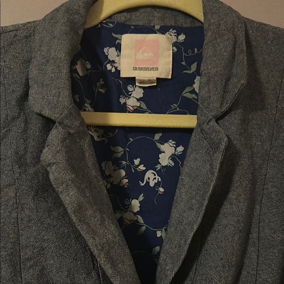 Women's Quiksilver Gray Cotton Blazer Size S Casual Y2K Surf Skate Style - Picture 6 of 6